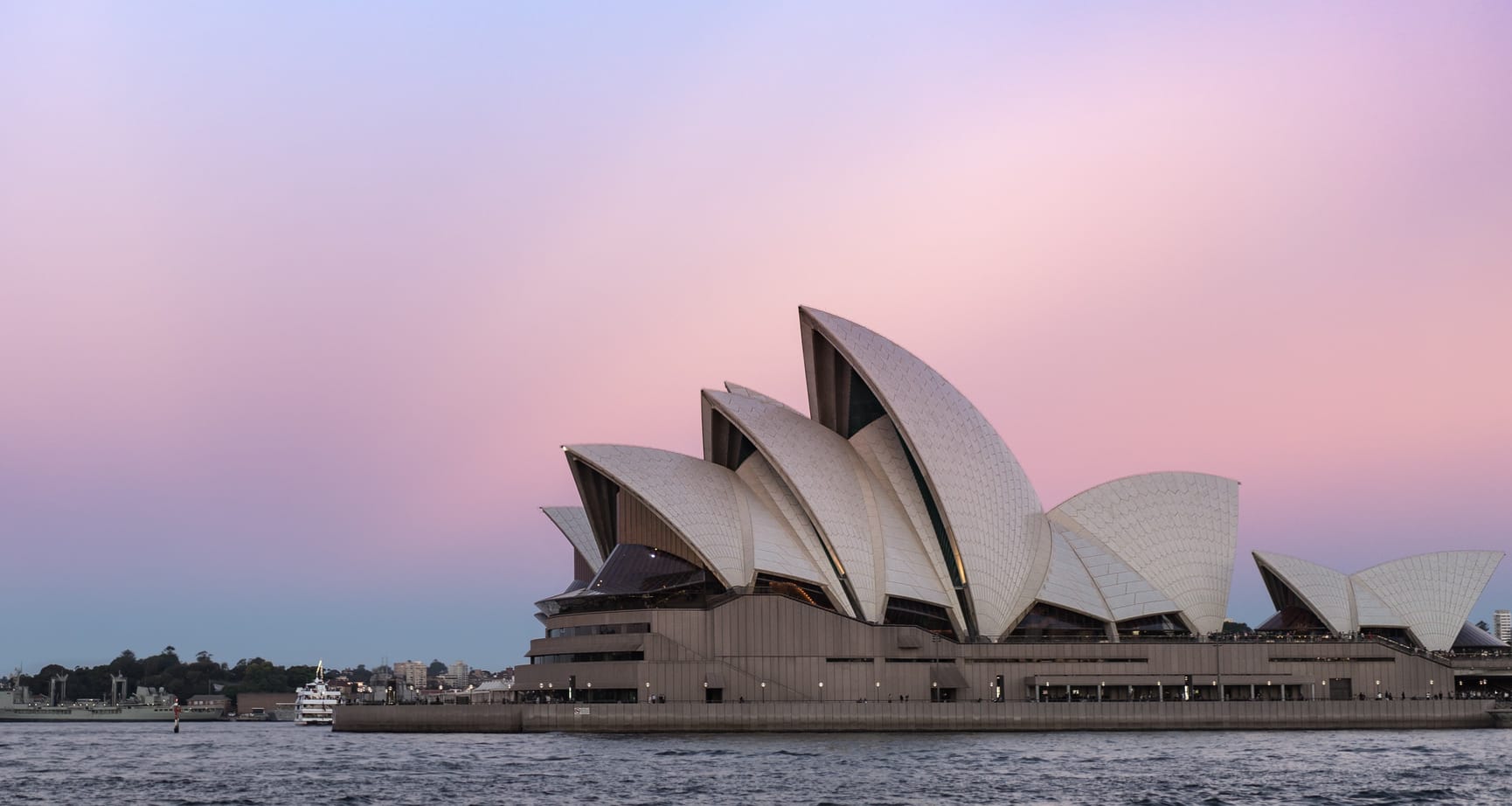 Sydney opera house with pink sky